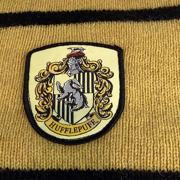 🦄 Harry Potter Hufflepuff wool knit scarf - Picture 5 of 9